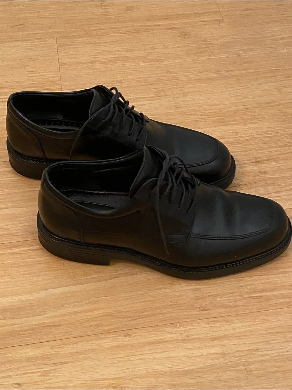 Men’s G.H. Bass & Co. Black Leather Lace-Up Shoes